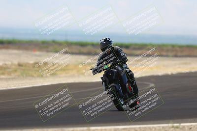 media/Jun-07-2025-TrackDaz (Sat) [[4413525952]]/C Group/240pm (Turn 9)/